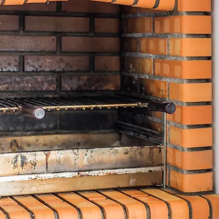 Вілла Family 3 Bedrooms Private Rooftop With Pool *