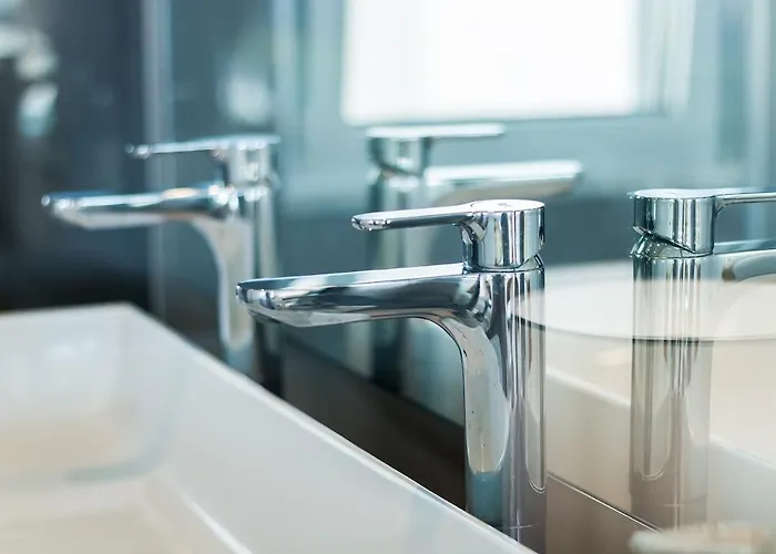 Family 3 Bedrooms Private Rooftop With Pool Villa *