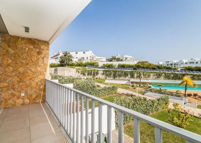 Villa Family 3 Bedrooms Private Rooftop With Pool Albufeira