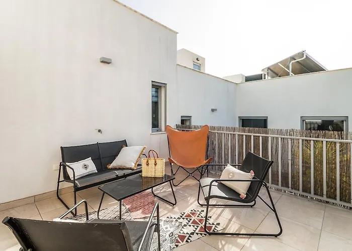 Family 3 Bedrooms Private Rooftop With Pool Villa *