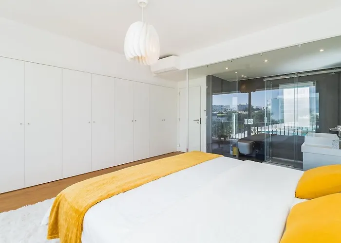 Family 3 Bedrooms Private Rooftop With Pool Villa Albufeira